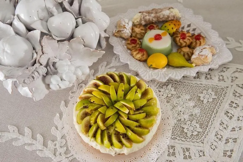 ***** Bed & Breakfast San Carlo Suites Noto Italy