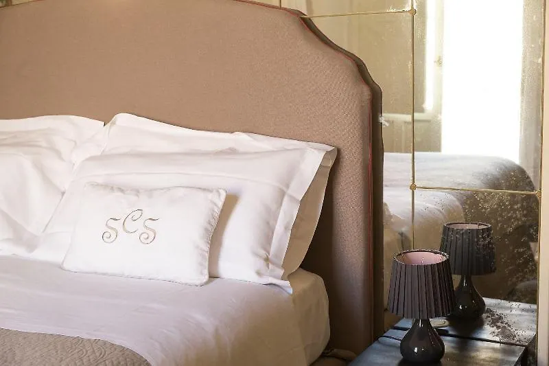 San Carlo Suites Noto 5*,