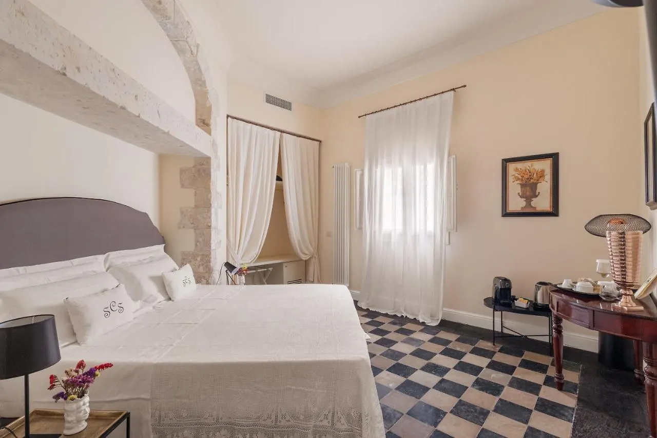 San Carlo Suites Noto Bed & Breakfast