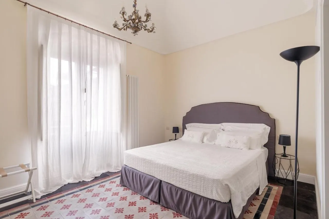 ***** Bed & Breakfast San Carlo Suites Noto Italy