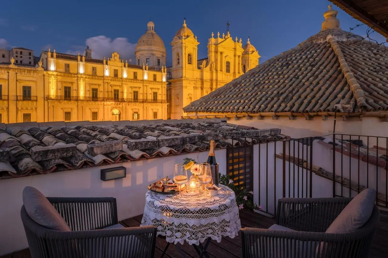 San Carlo Suites Noto Bed & Breakfast